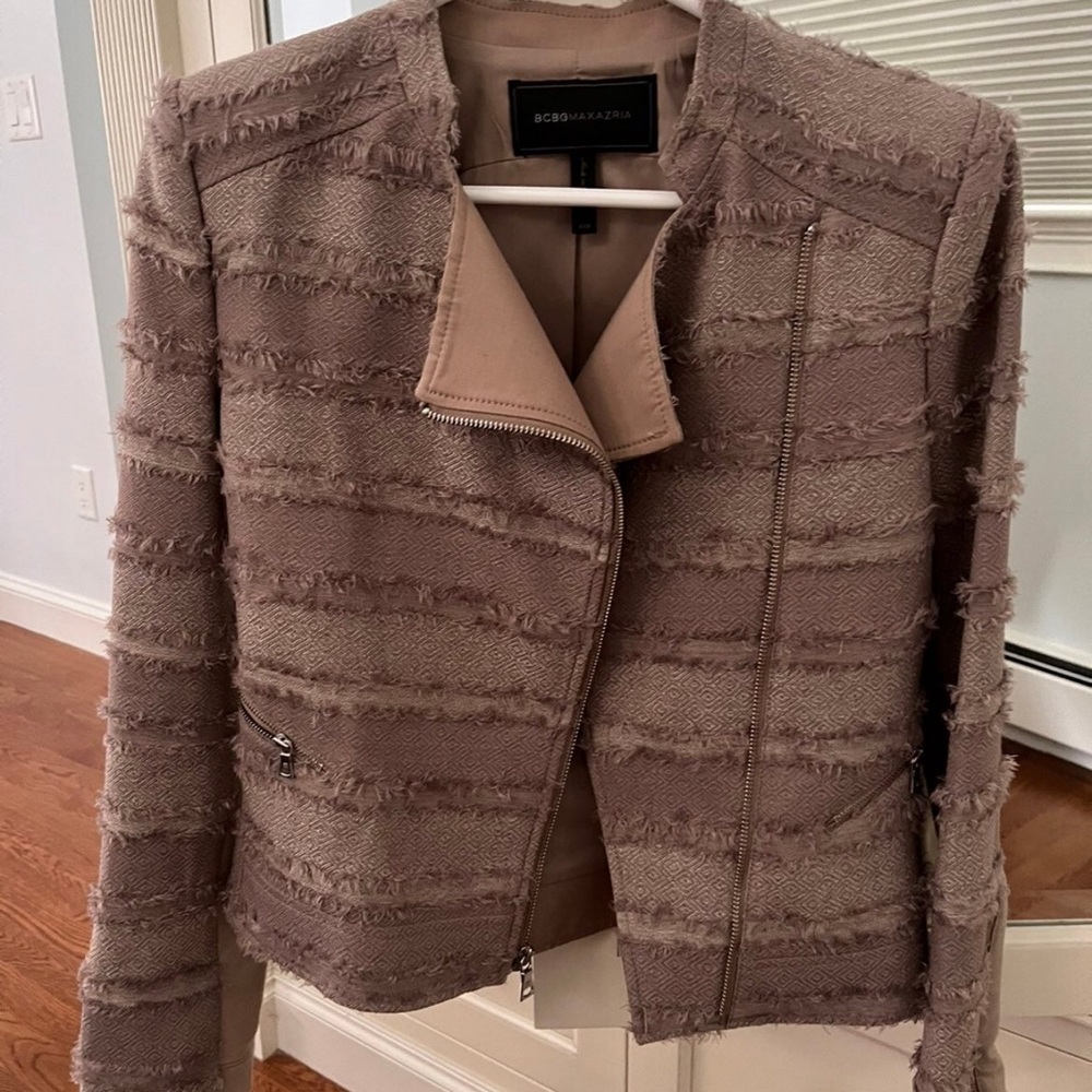 BCBGMaxAzria Women's Textured Taupe Jacket